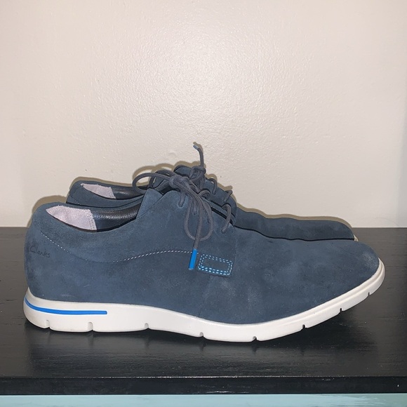 Clarks Men's Denner Motion Suede Oxford Shoes - Navy and Taupe.  Size 8. - Picture 3 of 10